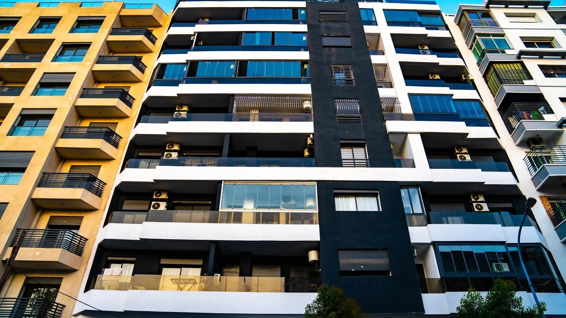 R103- Comfy And Spatious 1 Bedroom Apartment With Breathtaking City View - Belvedere Casablanca Marokko
