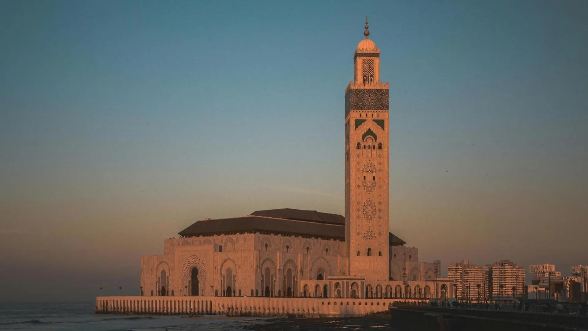 R103- Comfy And Spatious 1 Bedroom Apartment With Breathtaking City View - Belvedere Casablanca